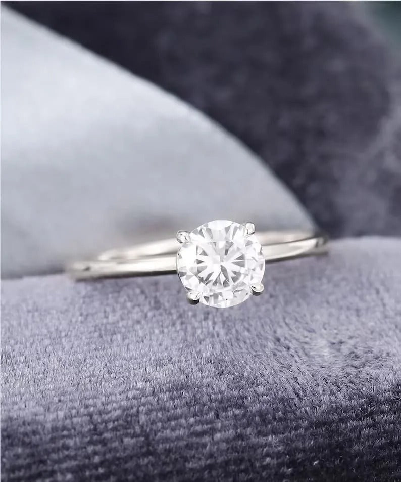 0.84 Ct Lab Grown Round Diamond Ring 14k Rose Gold E-F Color VVS1 VS1 IGI Certified Beautiful Ring