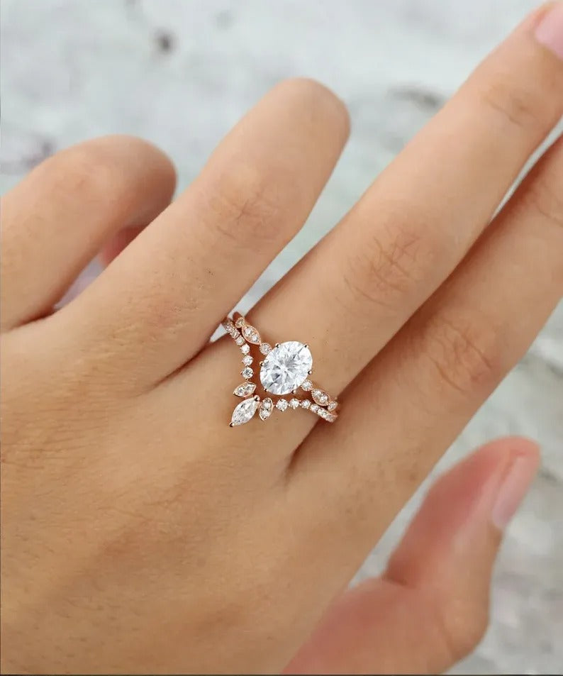 1.62 Ct Lab Grown Oval Diamond 14k Yellow Gold E-F Color VVS1 VS1 IGI Certified Ring With Band