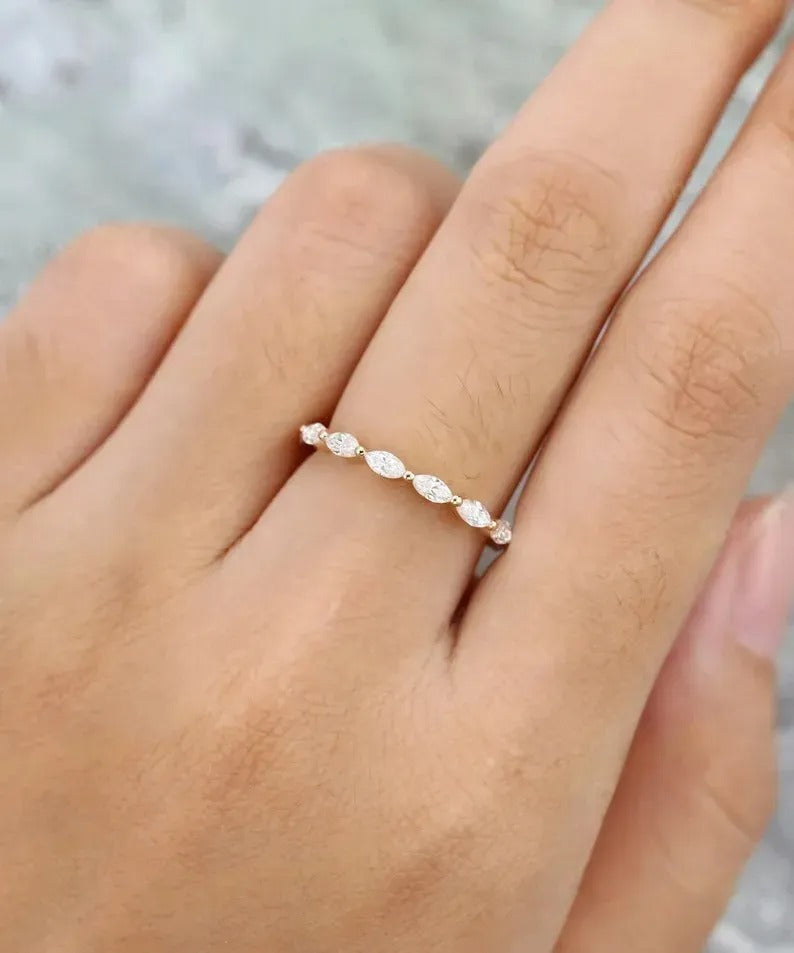 1.40 Ct Lab Grown Marquise Diamond 14k White Gold E-F Color VVS1 VS1 IGI Certified Single Band