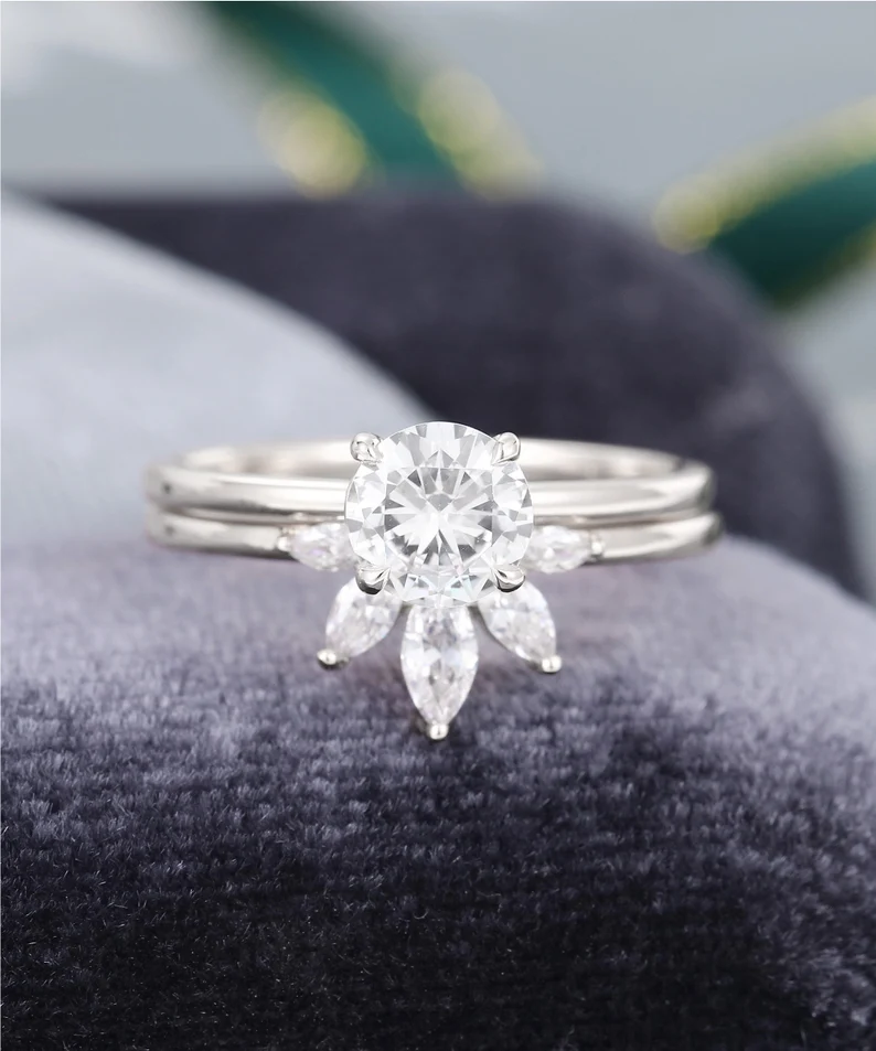 1.25 Ct Lab Grown Round Diamond 14k Yellow Gold E-F Color VVS1 VS1 IGI Certified Ring With Band