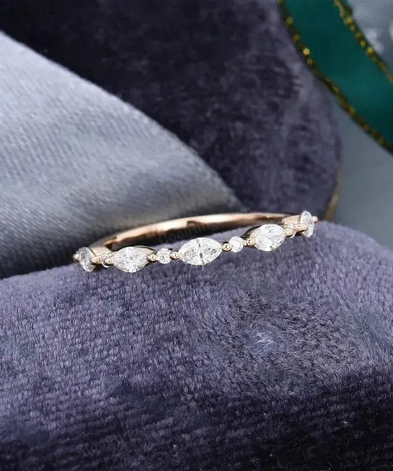 0.40 Ct Lab Grown Marquise & Round Diamond 14k Rose Gold E-F Color VVS1 VS1 IGI Certified Lovely Single Band