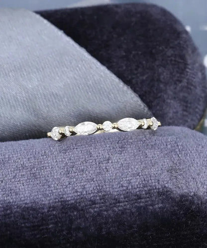 0.50 Ct Lab Grown Marquise & Round Diamond 14k Yellow Gold E-F Color VVS1 VS1 IGI Certified Lovely Single Band