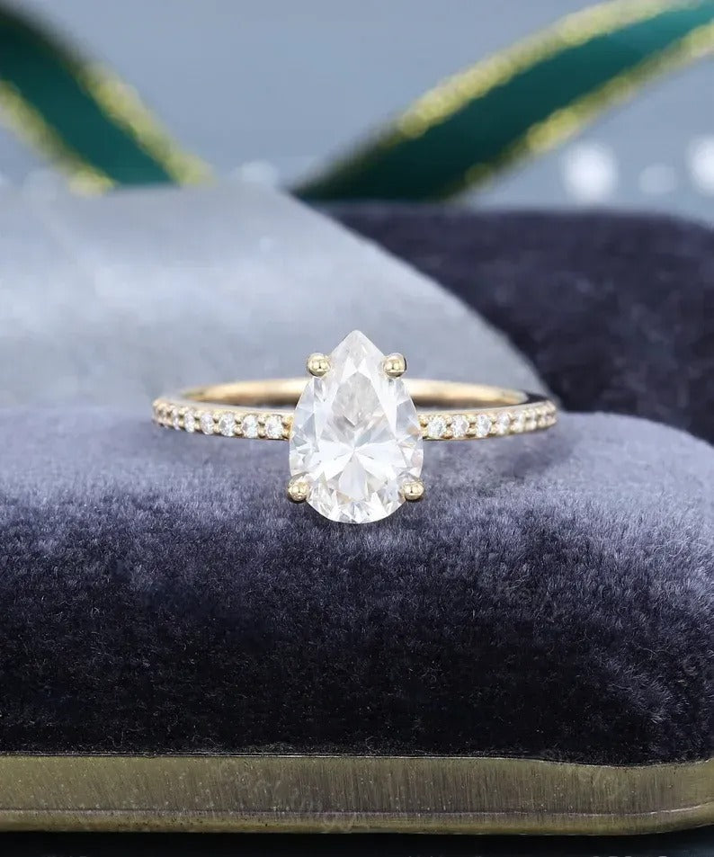 1.92 Ct Lab Grown Pear Diamond 14k Yellow Gold Ring E-F Color VVS1 VS1 IGI Certified Best Collection Jewelry