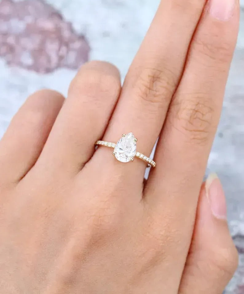 1.92 Ct Lab Grown Pear Diamond 14k Yellow Gold Ring E-F Color VVS1 VS1 IGI Certified Best Collection Jewelry