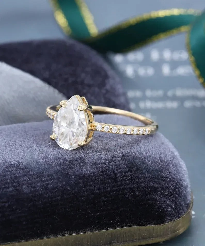 1.92 Ct Lab Grown Pear Diamond 14k Yellow Gold Ring E-F Color VVS1 VS1 IGI Certified Best Collection Jewelry
