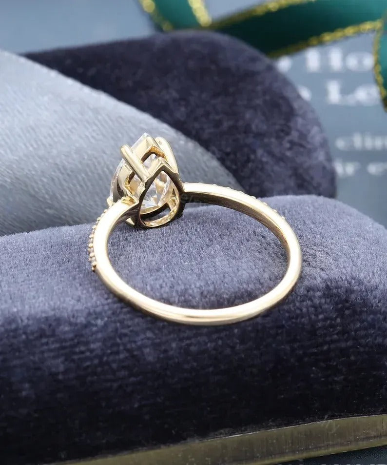 1.92 Ct Lab Grown Pear Diamond 14k Yellow Gold Ring E-F Color VVS1 VS1 IGI Certified Best Collection Jewelry