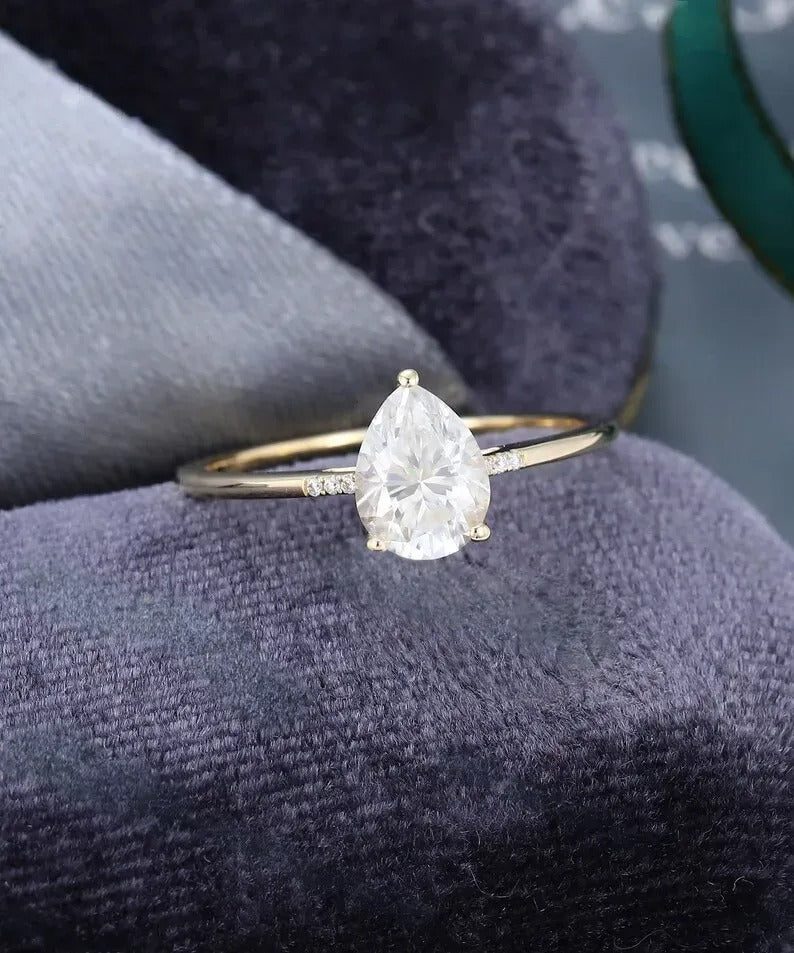 1.27 Ct Lab Grown Pear Diamond 14k Yellow Gold Ring E-F Color VVS1 VS1 IGI Certified Best Collection Jewelry