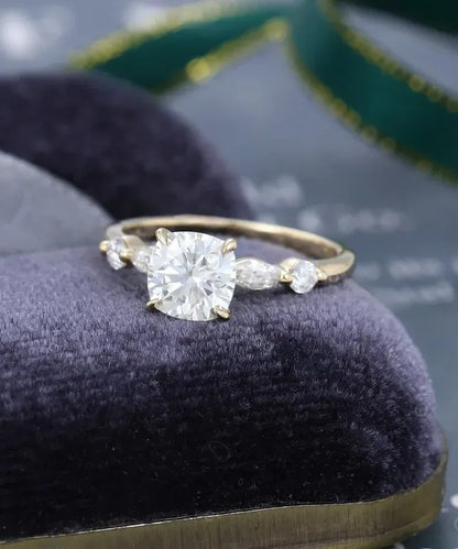 1.20 Ct Lab Grown Cushion Diamond 14k Yellow Gold Ring E-F Color VVS1 VS1 VS1 IGI Certified Jewelry