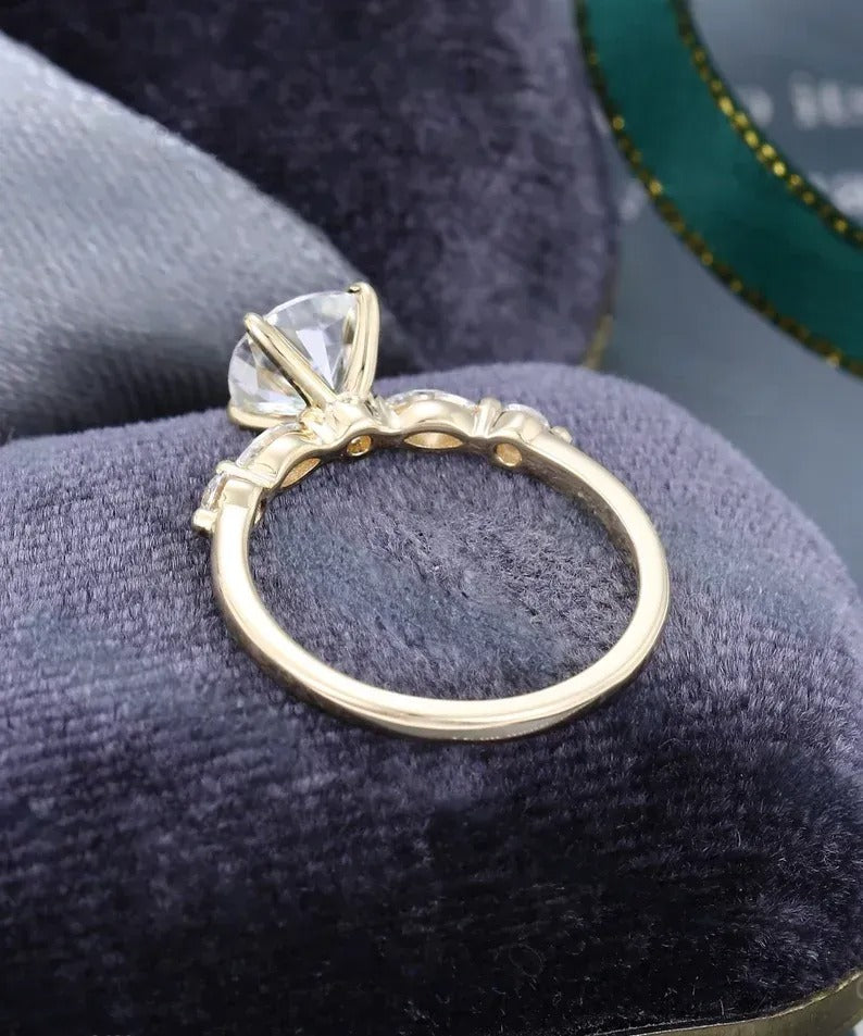 1.20 Ct Lab Grown Cushion Diamond 14k Yellow Gold Ring E-F Color VVS1 VS1 VS1 IGI Certified Jewelry