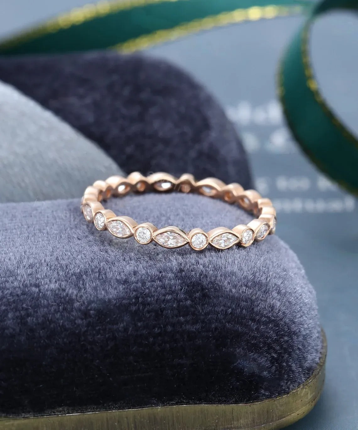 0.50 Ct Lab Grown Marquise & Round Diamond 14k Rose Gold E-F Color VVS1 VS1 IGI Certified Fancy Single Band