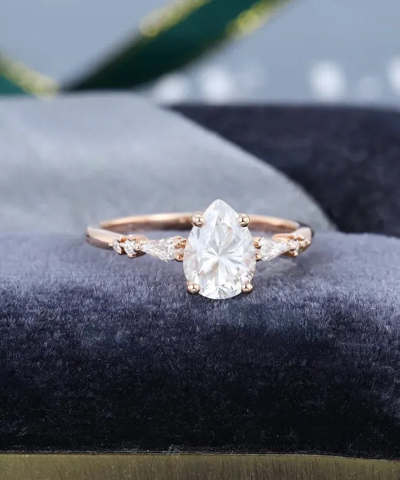 1.40 Ct Lab Grown Pear Diamond 14k Rose Gold Ring E-F Color VVS1 VS1 IGI Certified Best Collection Jewelry