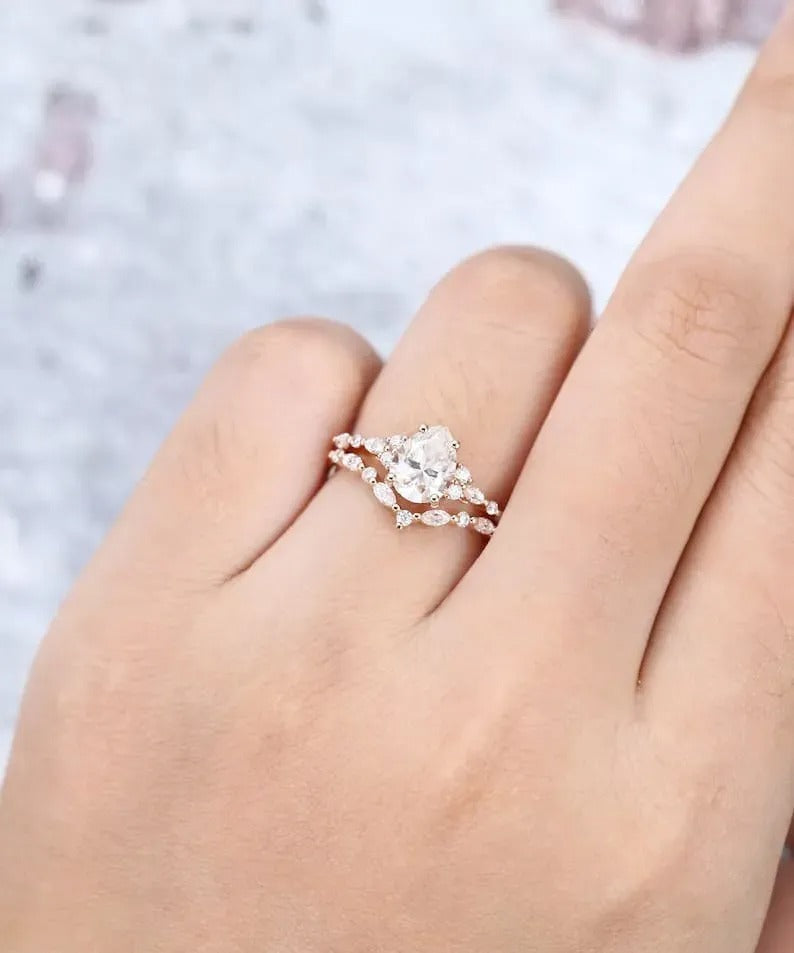 1.68 Ct Lab Grown Pear Diamond 14k Rose Gold E-F Color VVS1 VS1 IGI Certified Ring With Bend