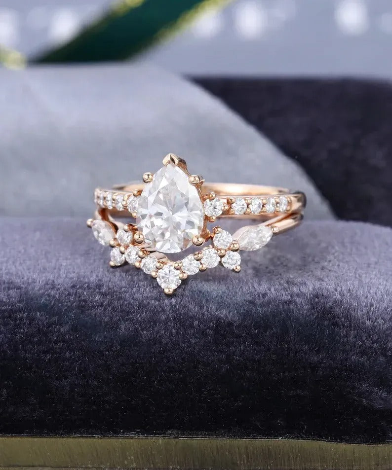 1.76 Ct Lab Grown Pear Diamond 14k Rose Gold E-F Color VVS1 VS1 IGI Certified Ring With Bend