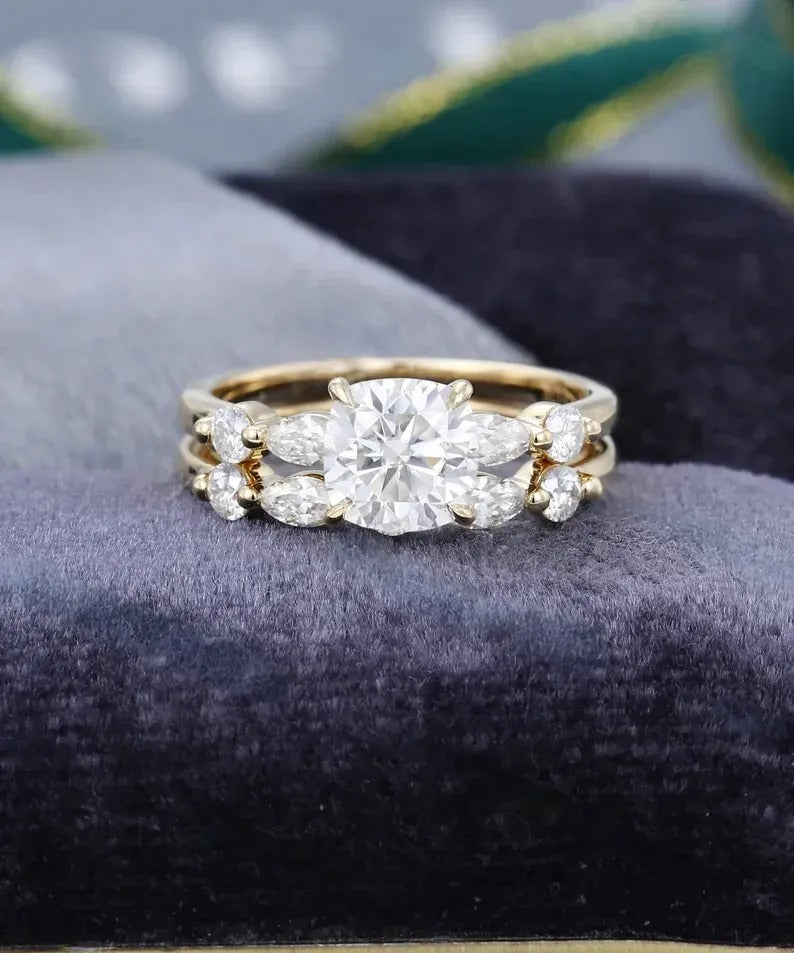 1.44 Ct Lab Grown Cushion Diamond 14k Yellow Gold Ring E-F Color VVS1 VS1 VS1 IGI Certified With Band