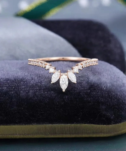 0.45 Ct Lab Grown Marquise & Round Diamond 14k Rose Gold E-F Color VVS1 VS1 IGI Certified Single Band