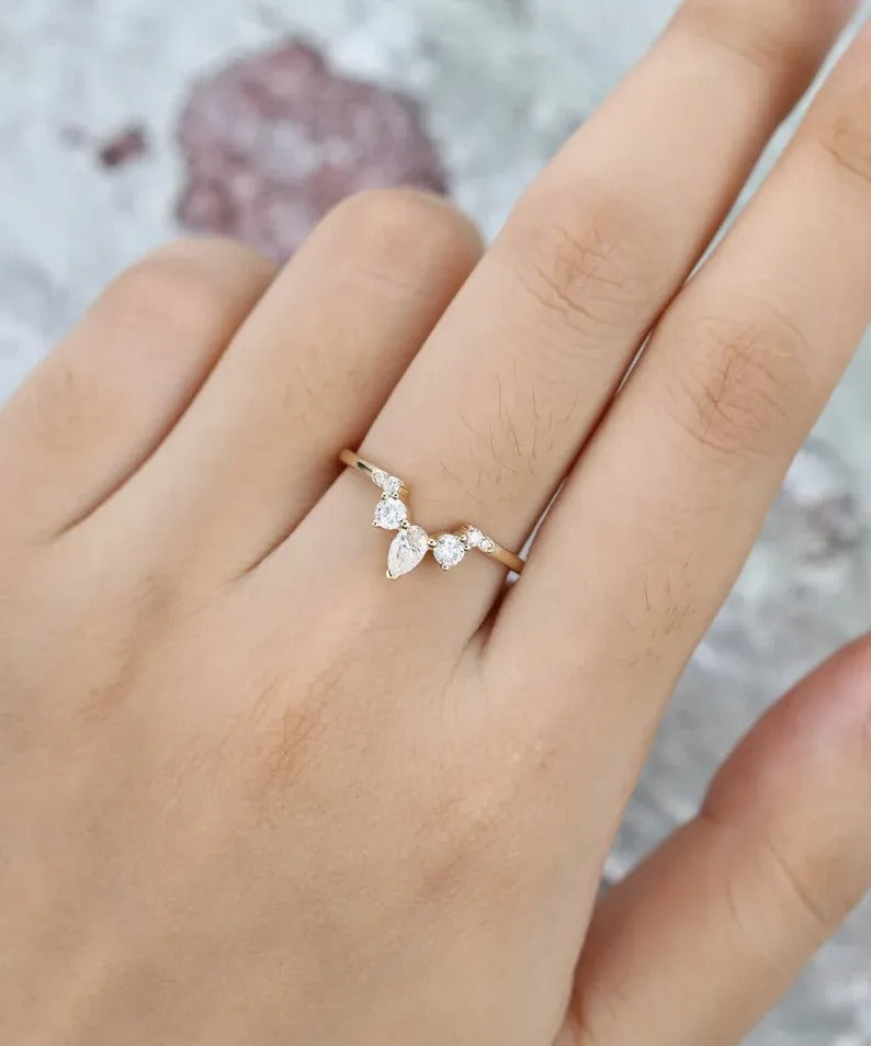 0.40 Ct Lab Grown Round & Pear Diamond 14k Rose Gold E-F Color VVS1 VS1 IGI Certified Single Band