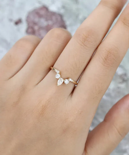 0.40 Ct Lab Grown Round & Pear Diamond 14k Rose Gold E-F Color VVS1 VS1 IGI Certified Single Band