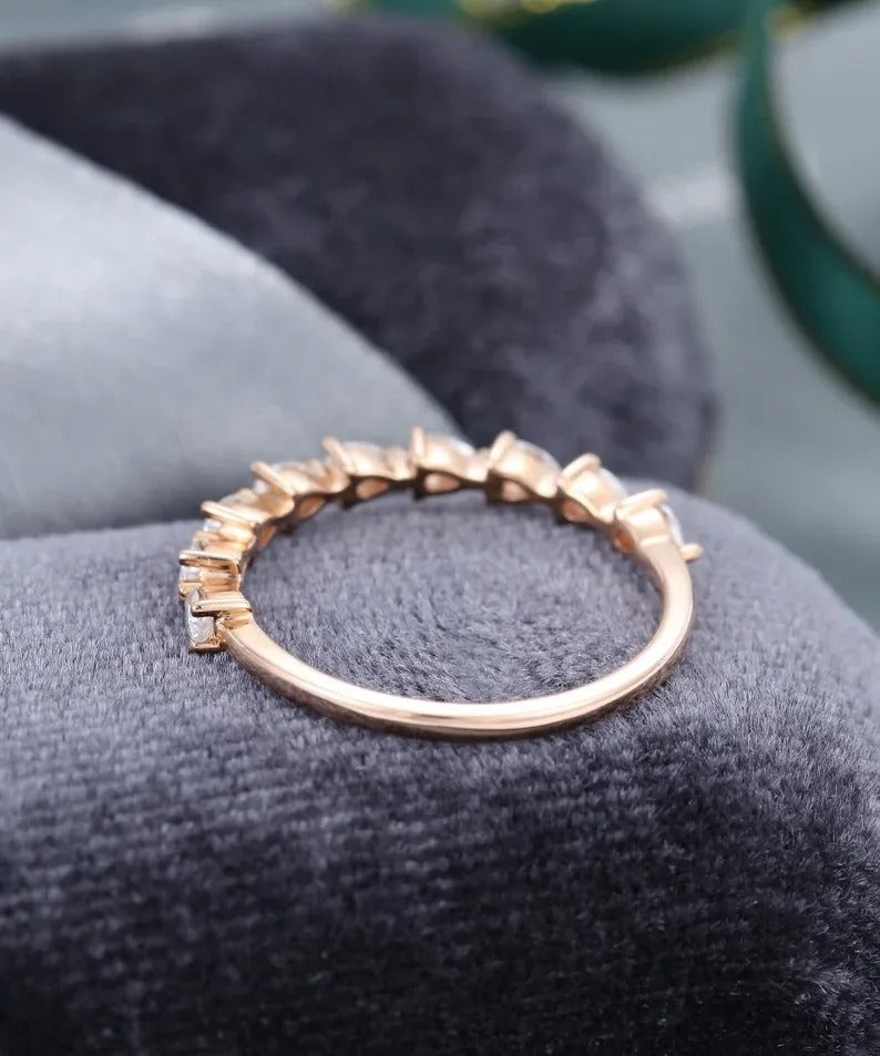 0.46 Ct Lab Grown Pear Diamond 14k Rose Gold E-F Color VVS1 VS1 IGI Certified Single Band