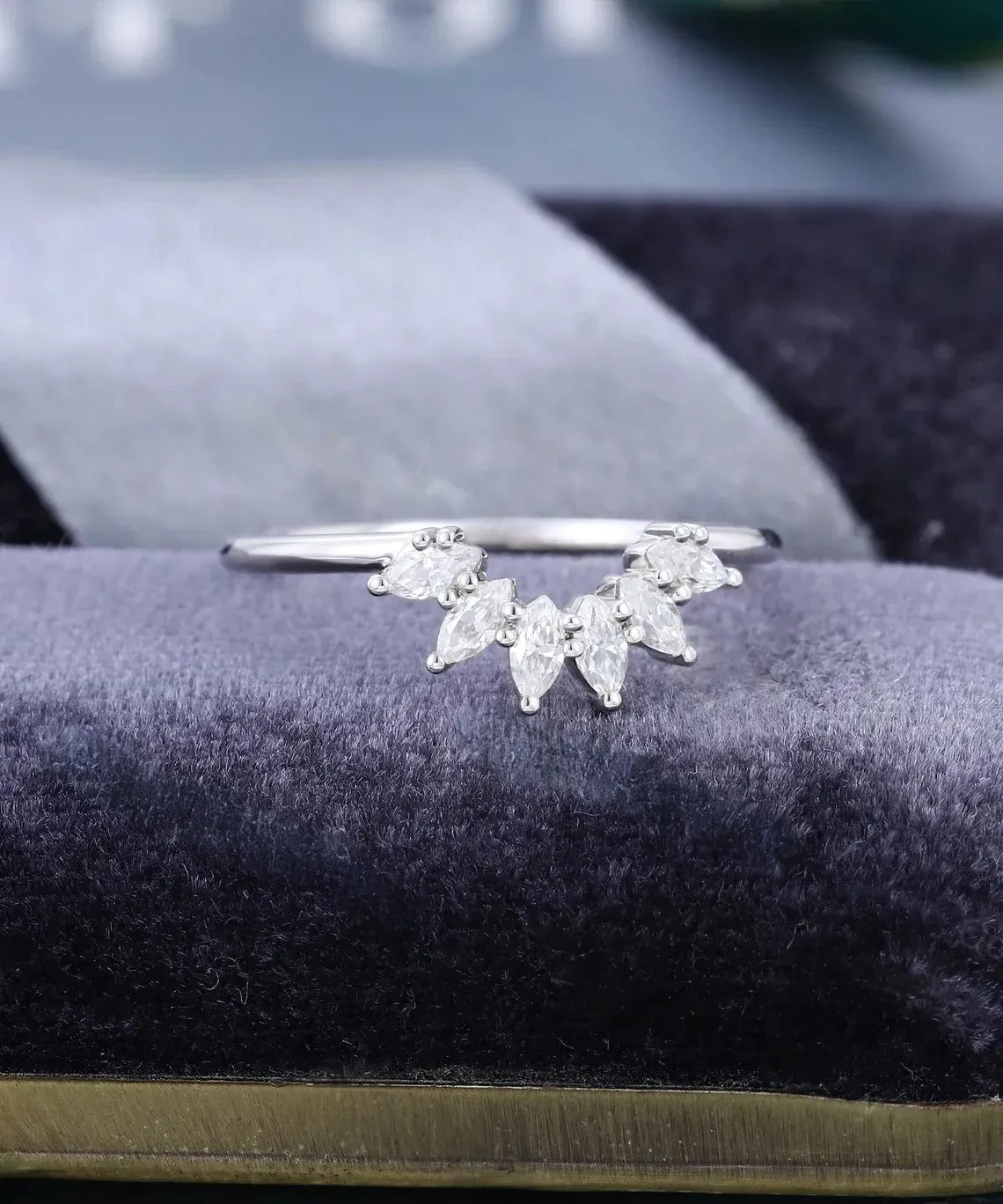 0.45 Ct Lab Grown Marquise Diamond 14k White Gold E-F Color VVS1 VS1 IGI Certified Single Band