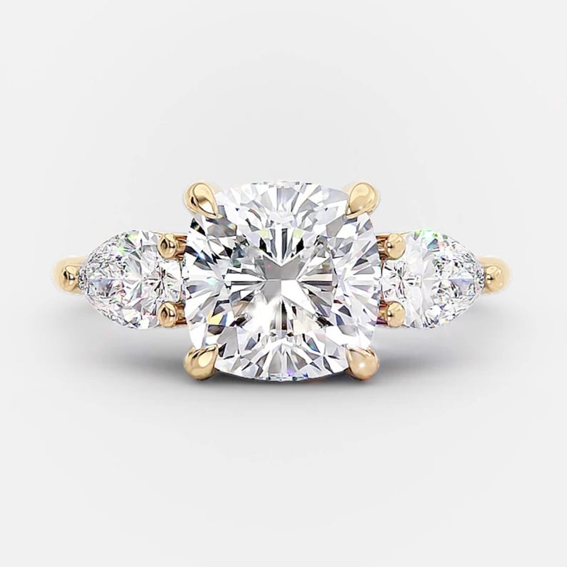 2.30 Ct Lab Grown Cushion Diamond 14k Yellow Gold Ring E-F Color VVS1 VS1 VS1 IGI Certified Jewelry