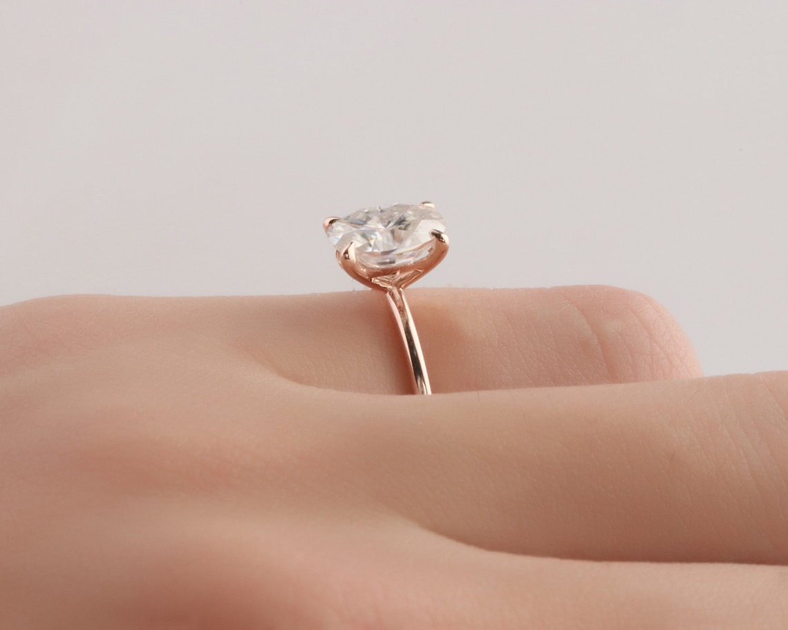 1.50 Ct Lab Grown Oval Diamond Ring 14k Rose Gold E-F Color VVS1 VS1 IGI Certified Fancy Ring