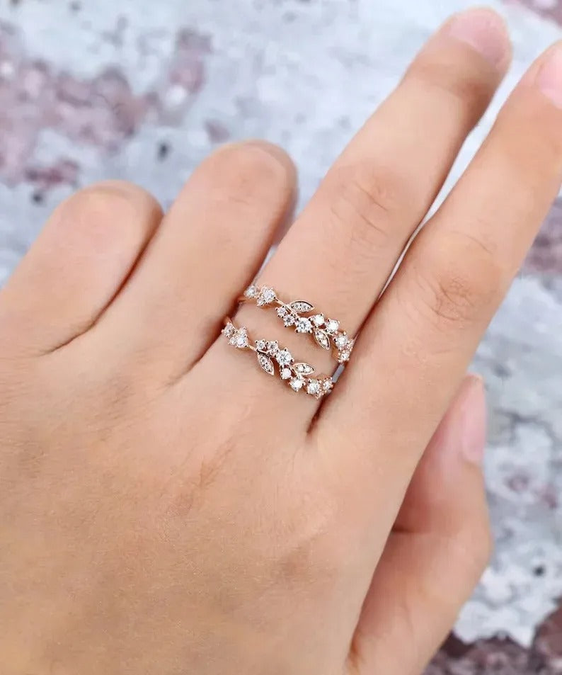 0.62 Ct Lab Grown Round Diamond 14k Rose Gold E-F Color VVS1 VS1 IGI Certified Double Band