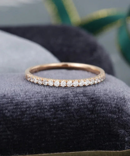 0.20 Ct Lab Grown Round Diamond 14k Rose Gold E-F Color VVS1 VS1 IGI Certified Single Band