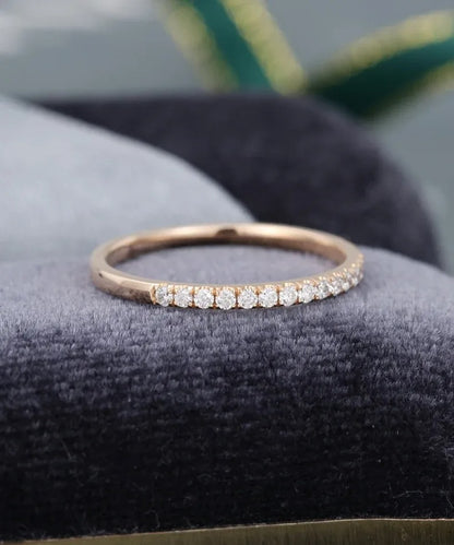 0.20 Ct Lab Grown Round Diamond 14k Rose Gold E-F Color VVS1 VS1 IGI Certified Single Band